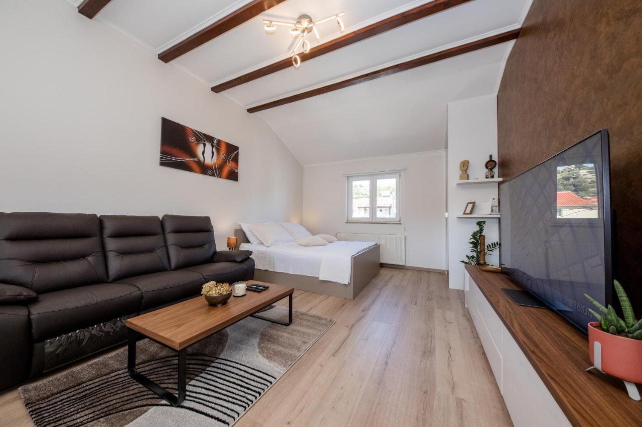 Apartments Luka Rab Town Kültér fotó